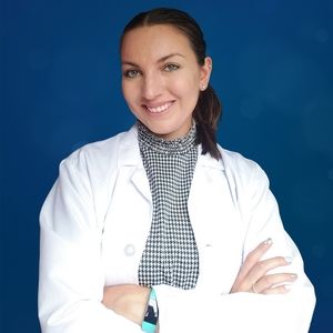 Meet your Posher, Angeline